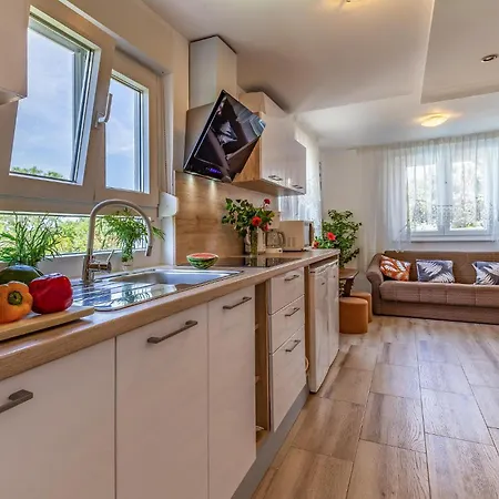 Σπίτι διακοπών Amazing House With Pool Μεντουλίν