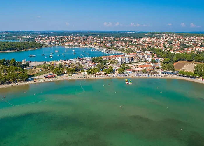 Amazing House With Pool *